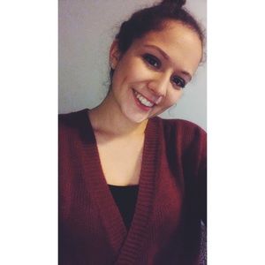 Meet your Posher, Elena